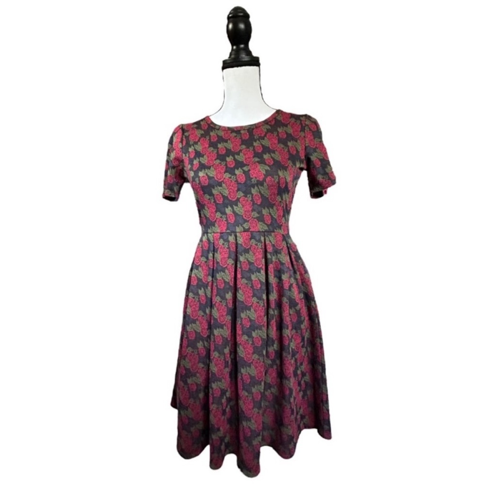 SALE Lularoe Amelia Dress Black Red Roses Pockets Retro Pin-Up Rockabilly Small
